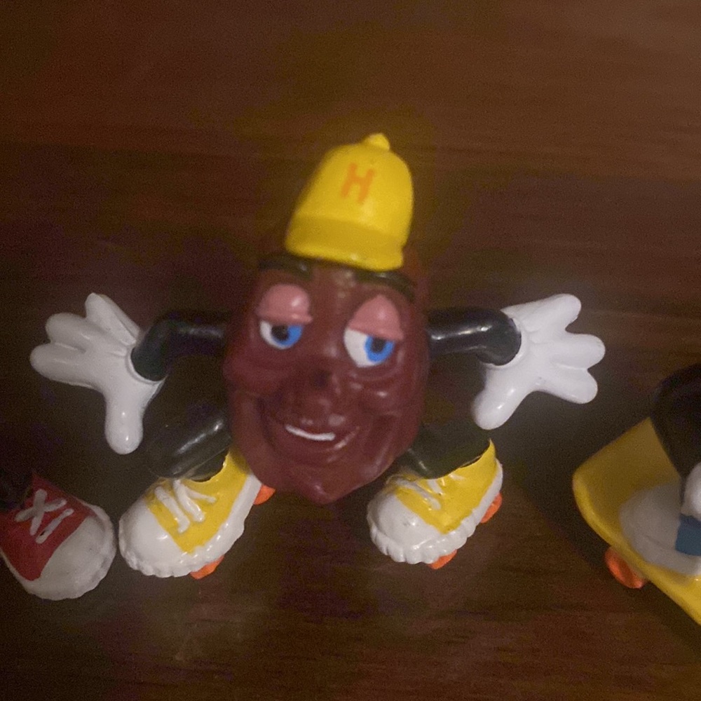 Vintage, 4 PC set California raisins, toys figurines - Picture 4 of 8